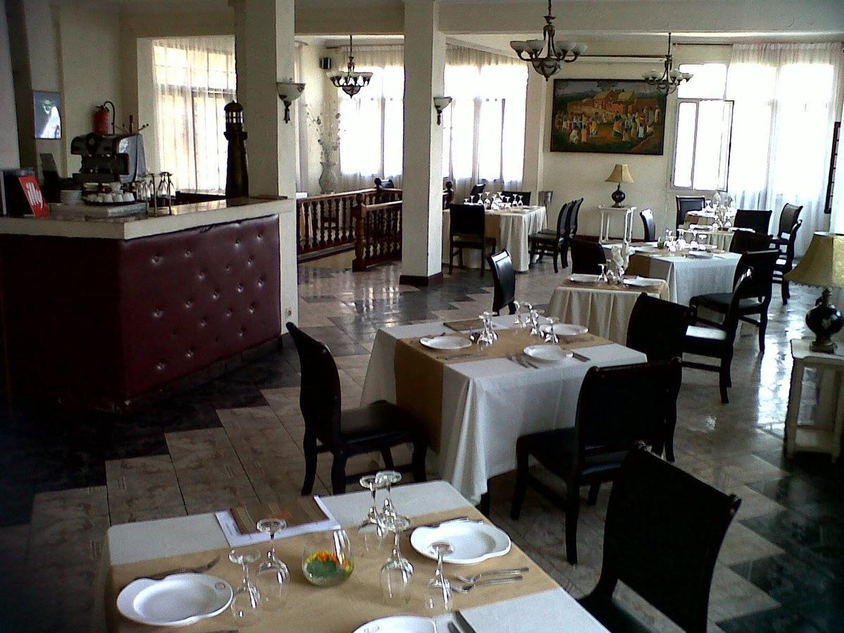 Relais De La Haute Ville Tana Antananarivo Exterior foto